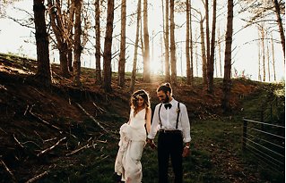 Image 18 - Bohemian Woodland Elopement Inspiration in Styled Shoots.
