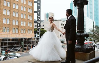 Image 12 - Classic Wedding Styling + Inspiration – The Big Fake Wedding at the San Francisco Mint in News + Events.